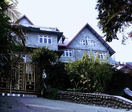 Artistic Greystone Dreams Hotel Kalimpong Exterior photo